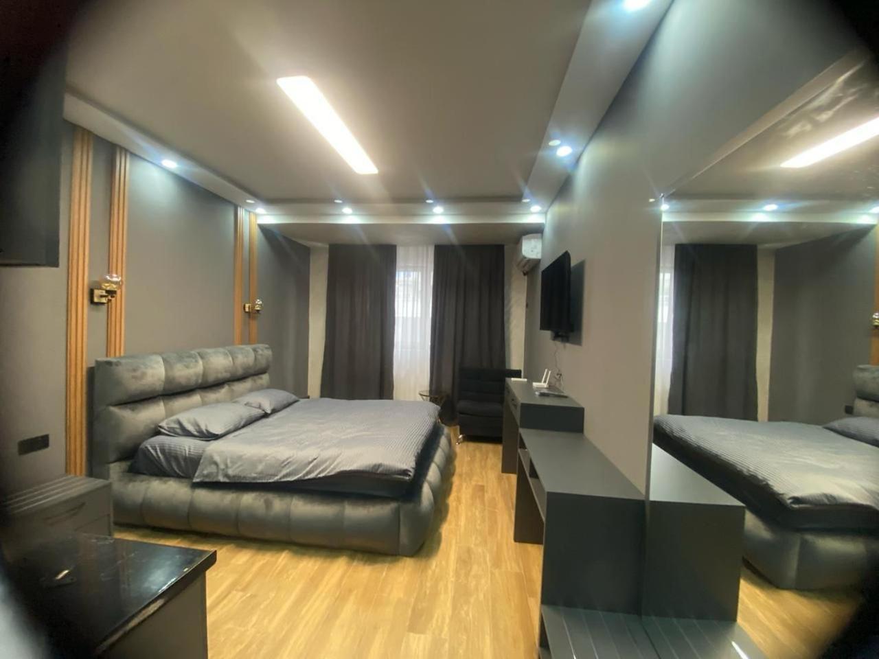 Hotel 770 Batumi Kültér fotó