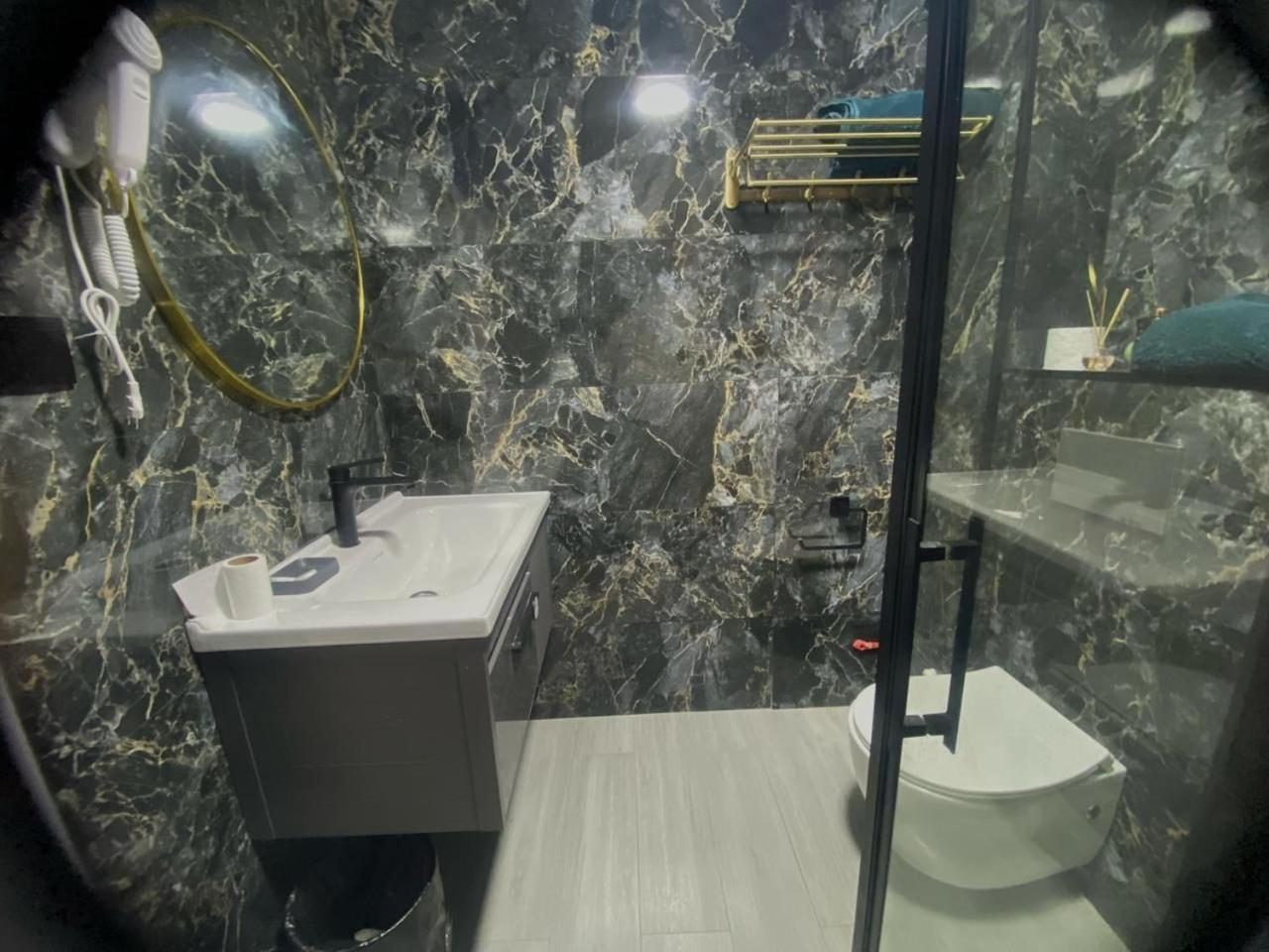Hotel 770 Batumi Kültér fotó